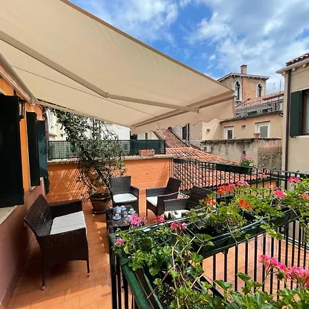 San Marco Luxury Apartament With Terraces-2